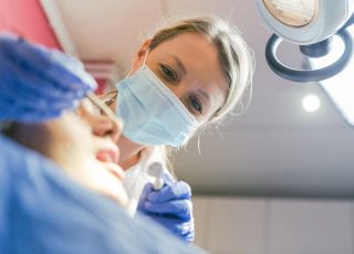 Cancer de la bouche : symptômes et facteurs de risque | Prisma Dentistes