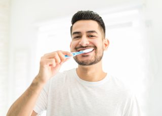 3 commandements de la brosse à dents